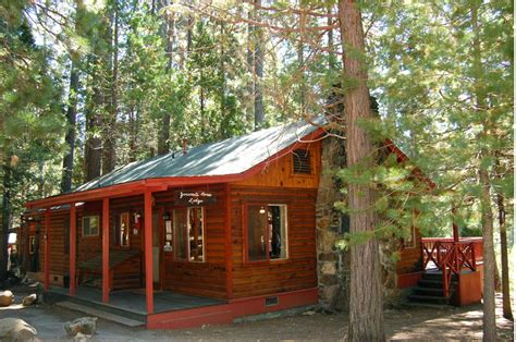 Redwoods In Yosemite 3n The Lockwood Lodge Cabins Wawona United