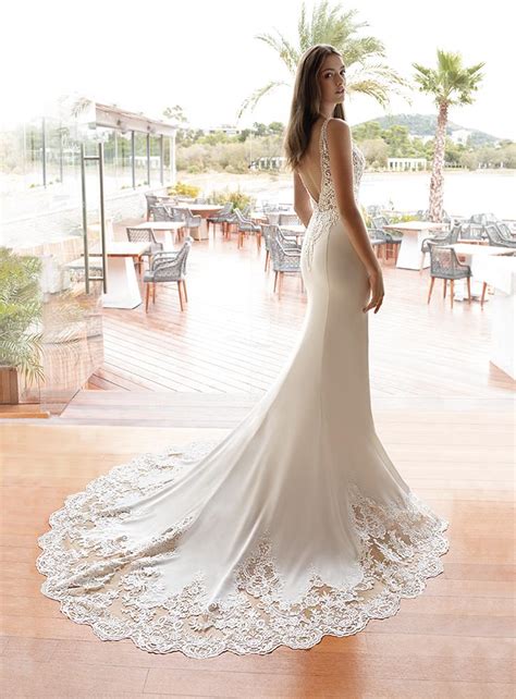 Cosmobella Wedding Dress Style 8028