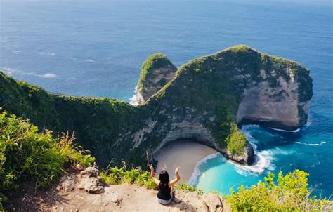 Private Nusa Penida Snorkeling And Manta Point Bali Trekking Tour