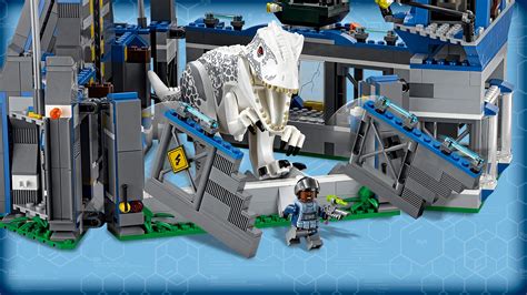 Amazon Com Lego Jurassic World Indominus Rex Breakout Building