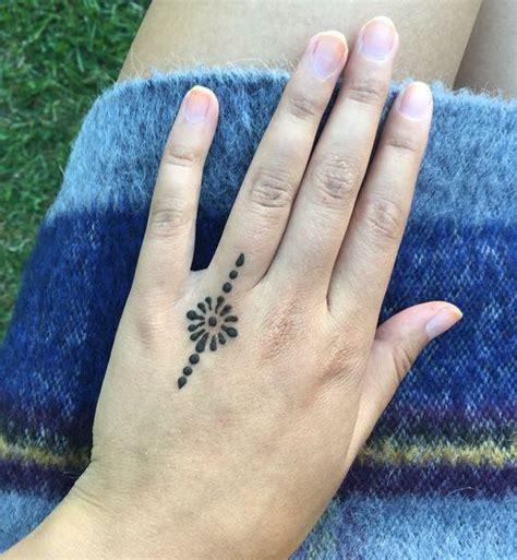 50 Easy Henna Designs For Beginners 2019 Small Simple And Cool