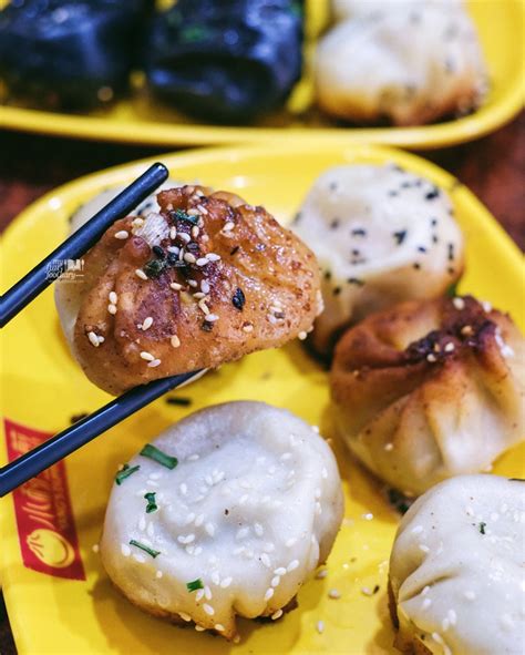 [shanghai] top 10 foods must eat in shanghai china
