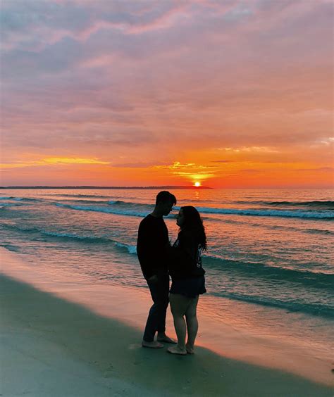 Couple Goals Sunrise Sunset Silhouette Relationships Beach Sunset Silhouette Beach Silhouette