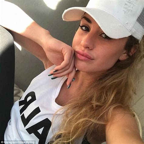 Chloe Ayling Poses Nude For Racy Instagram Snap Daily Mail Online