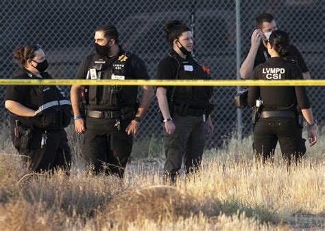 Homicide Detectives Investigate Fatal Shooting In Central Las Vegas Las Vegas Review Journal