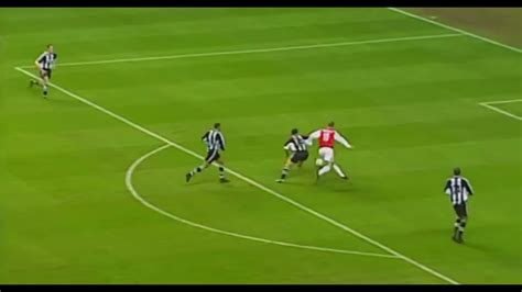 Bergkamp Goal Vs Newcastle Premier League 200102 Youtube
