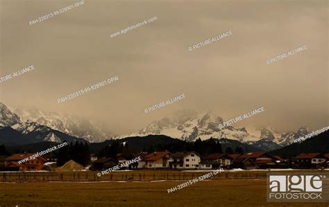 15 March 2022 Bavaria Krün Over The Peaks Of The Wetterstein
