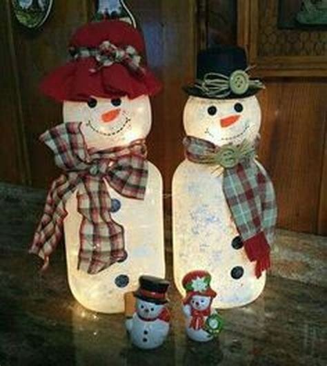 Cute And Cool Snowman Christmas Decoration Ideas 17 Homedecorish