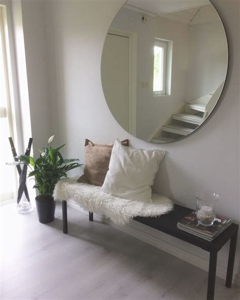 10 Entryway Bench With Mirror