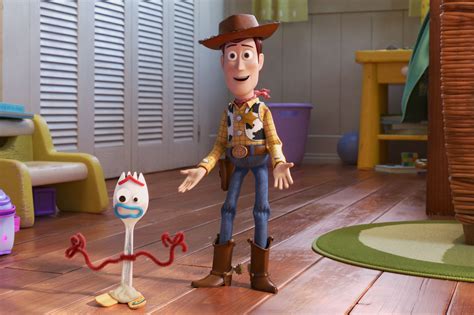 Toy Story 4s 5 Post Credits Scenes Explained Vox