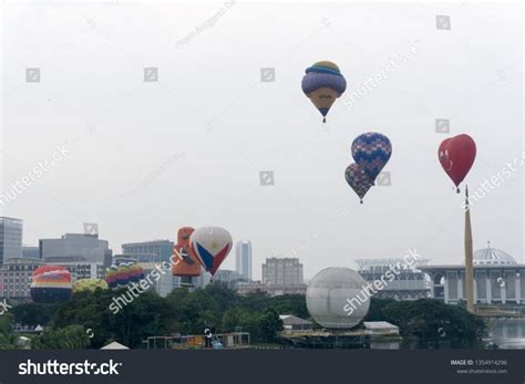 The annual putrajaya hot air balloon fiesta is back and i was there pretty early to get tethered hot air balloon rides ticket and to witness the colorful balloons take off one by one. PUTRAJAYA, MALAYSIA - MARCH 29, 2019: The beautiful of ...