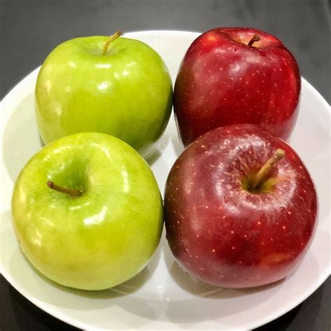 Which One Is Your Favourite Apple 🍏 🍎 Mine Is Red And My Son Love