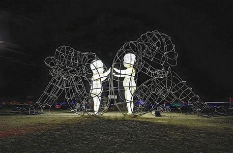 A woman is truly beautiful when she gives back. This Beautiful Sculpture Shows The Inner Child Trapped ...