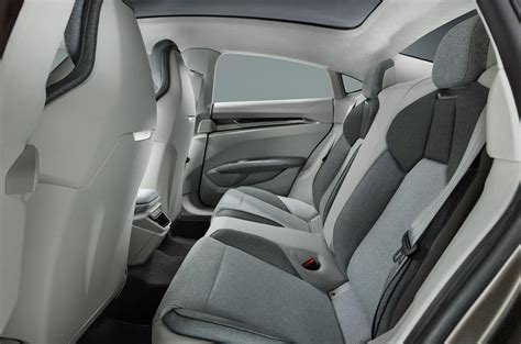 In den meisten abmessungen übertrifft er sein vorgängermodell: Q&A: Audi's design boss on the E-tron GT concept | Autocar