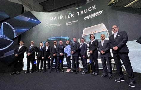 Daimler Truck México Lidera El Inicio De La Era Eléctrica Pasajero7