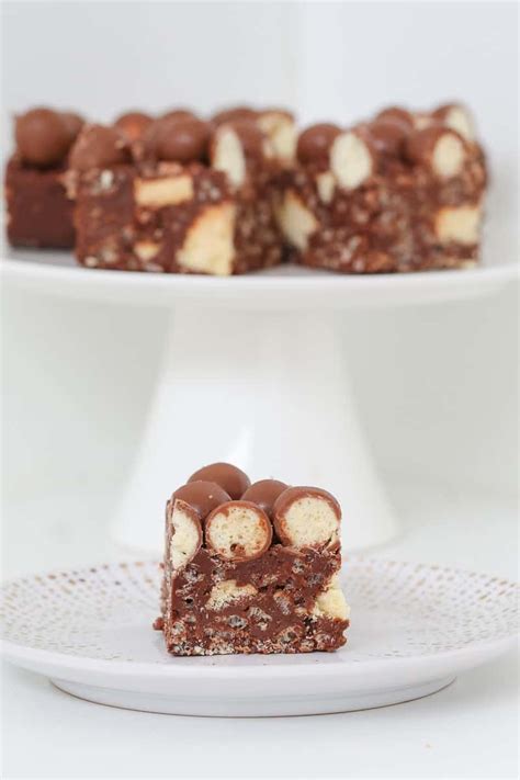 The Ultimate 10 Minute No Bake Chocolate Crackle Malteser Slice The