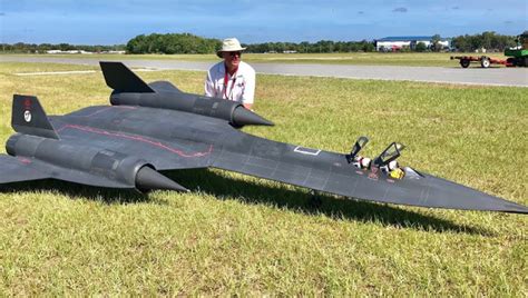 Video Este Sr 71 Blackbird Es Considerado El Mejor Modelo Del Top