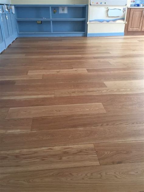 Engineered wood flooring has become a popular alternative to traditional solid wood flooring and is a perfect floor covering for hallways, living rooms and bedrooms. Engineered Plank Wood Flooring - MM Parquet & Carpentry ...