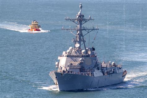 Warshipcam On Twitter Uss Wayne E Meyer Ddg 108 Arleigh Burke