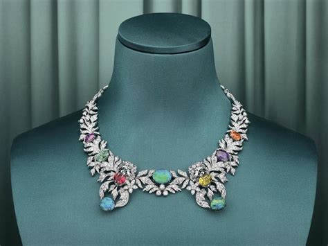 First Look Gucci Unveils Debut High Jewellery Line