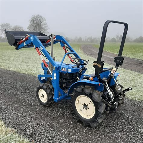 Iseki Tx 1510 4x4 Compact Tractor Cw Loader Small
