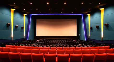Последние твиты от 元町映画館 (@moto_ei). 映画館で映画をみるのもDVDを購入するのも、無駄に見えてきた ...