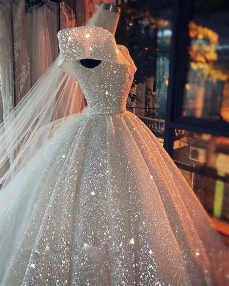 Princess Style Glitter Wedding Dresses 2020 Ball Gown Phylliscouture