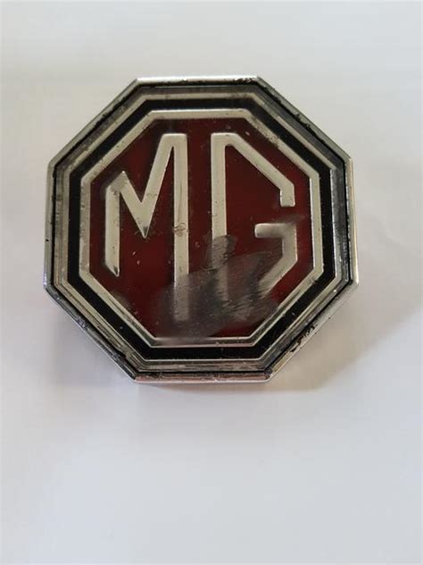 Grille Badge 70b Mgb And Gt Forum The Mg Experience