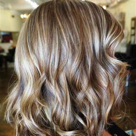 This blend is perfect for the fall. 20 Cool Silver & White Highlights Hair Ideas - Hairstyles ...