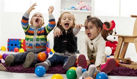 Juegos infantiles para niños de 5 años. ¿Cómo juegan los niños de 1 a 3 años? - Ticumiku Toys