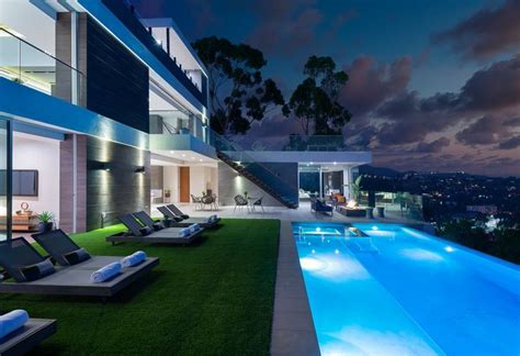 Hollywood Hills Luxury Lighted Infinity Pool Hollywood Hills Homes