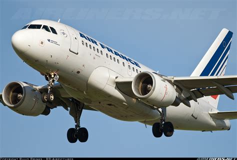 Airbus A318 111 Air France Aviation Photo 1420876
