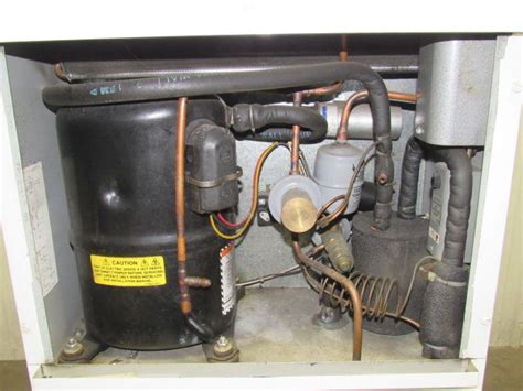 Mclean 52 1962 062u Electrical Enclosure Air Conditioner 20000 Btu 230v