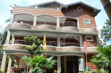 Sabrina Beach Home Guest House Reviews Pagudpud Philippines