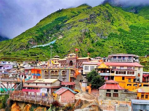 Chamoli A Beautiful City Situated In The Mountains Of Uttarakhand