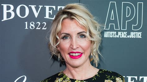What Paul Mccartney S Ex Wife Heather Mills Is Doing Now