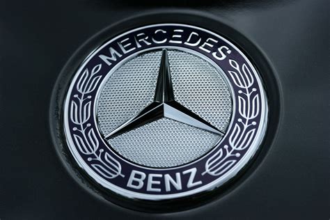 Fond Décran Logo Mercedes Mercedes Benz Logo Hd Wallpaper Wallpapers