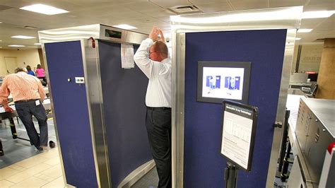 The TSA Doesn T Deny That It S Really Easy To Fool TSA Naked Body Scanners