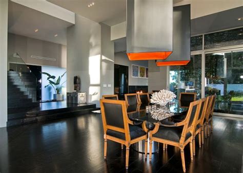 Spectacular Home in Hollywood: Nightingale House