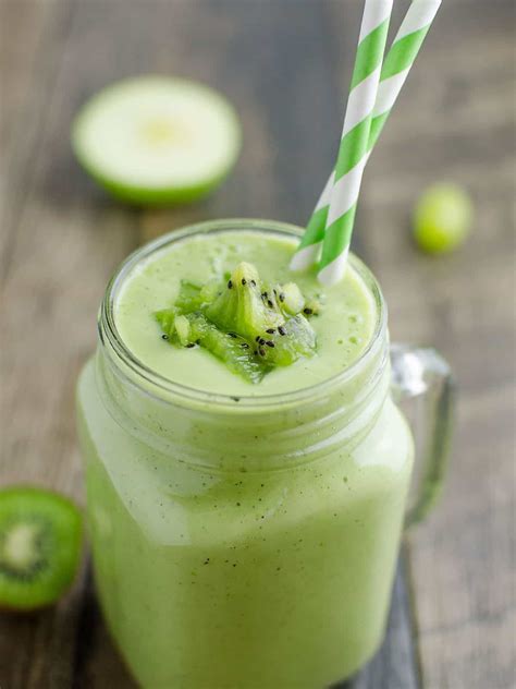 Green Monster Smoothie Super Food Detoxing Smoothie