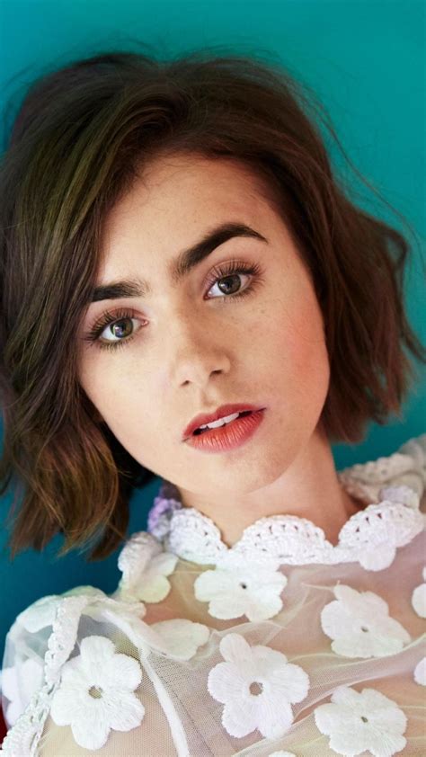 Gorgeous And Cute British Actress Lily Collins 720x1280 Wallpaper