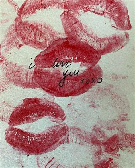 Kisses Aesthetic 💋 In 2022 Vintage Poster Art Art Wallpaper Iphone