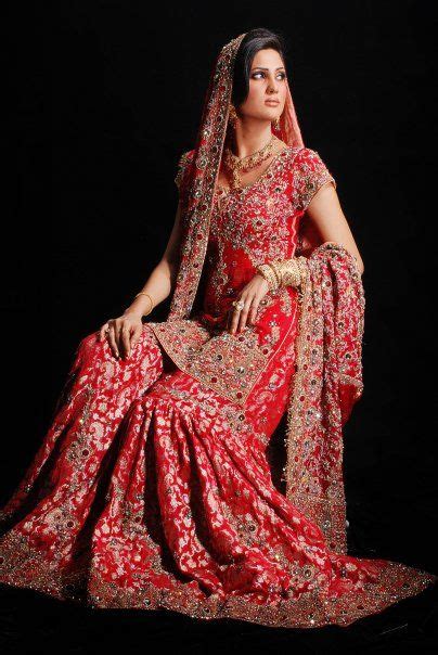Traditional Red Indian Wedding Dresses