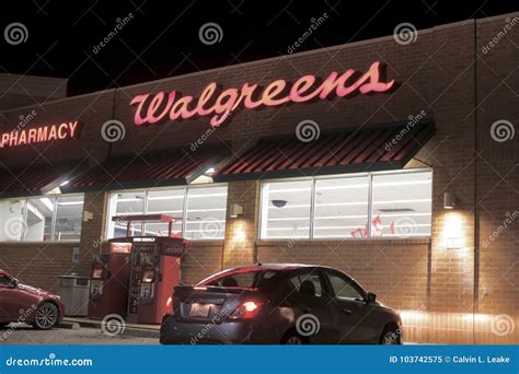 walgreens 24 hours san jose Walgreens closes clerk job avalos