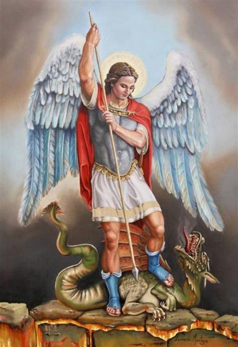 San Miguel Arcangel Defiendenos En La Lucha Gif Find Share On Giphy