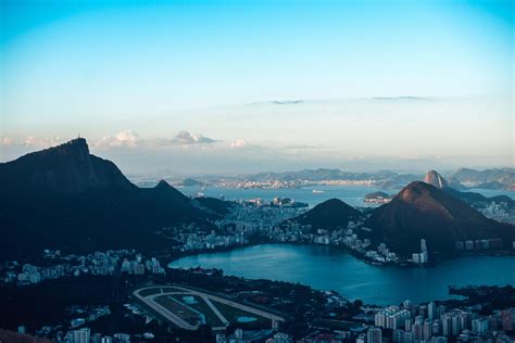 Você Conhece A História Dos Dois Maiores Pontos Turísticos Do Rio De