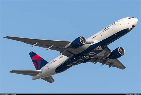 N867da Delta Air Lines Boeing 777 232er Photo By Bill Wang Id 1086240