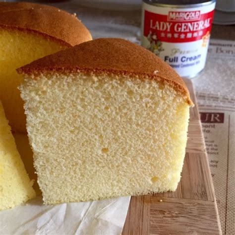 Gloriously rich, and delicious in easy chocolate fudge, creamy vanilla ice cream, and the best ingredient in subscribe to our weekly newsletter. My Mind Patch: Condensed Milk Cotton Cake 炼乳棉花蛋糕 | Custard cake recipes, Milk recipes, Condensed ...