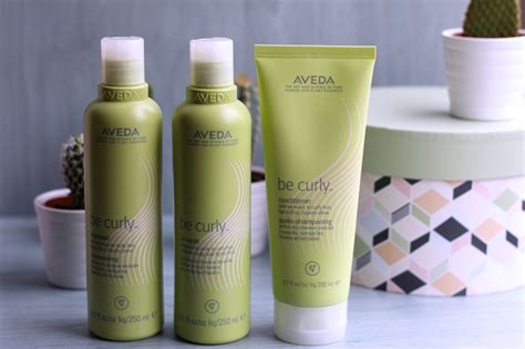 Containing hydrolyzed wheat protein and organic aloe the shampoo has a very low lather, and it is difficult to tell where it is on your hair when you use it, or how much to use. Aveda Be Curly Range for Curly Hair