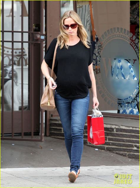 Emily Blunt Gets In A Pampering Day In Los Angeles Photo 3025360